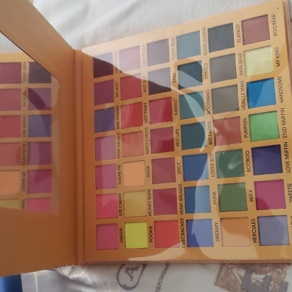 Prolux Wow Eyeshadow - Picture 3 of 4